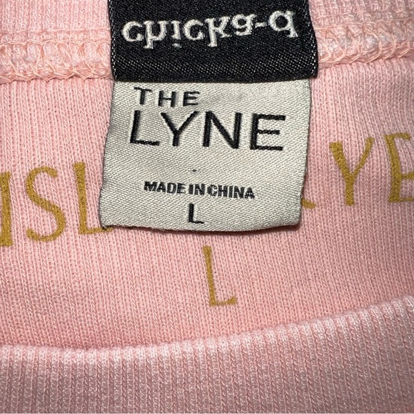 Pink Ribbed Pull Over size Large - Picture 5 of 10